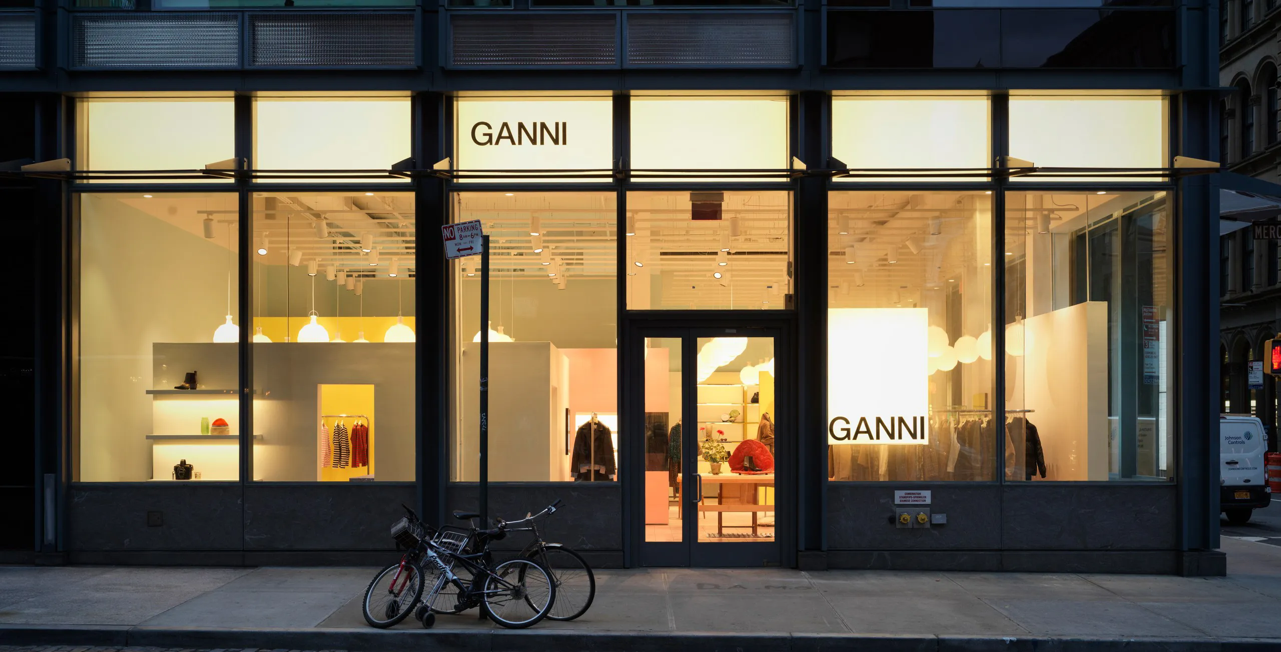 Banner 1 - GANNI Italia Outlet